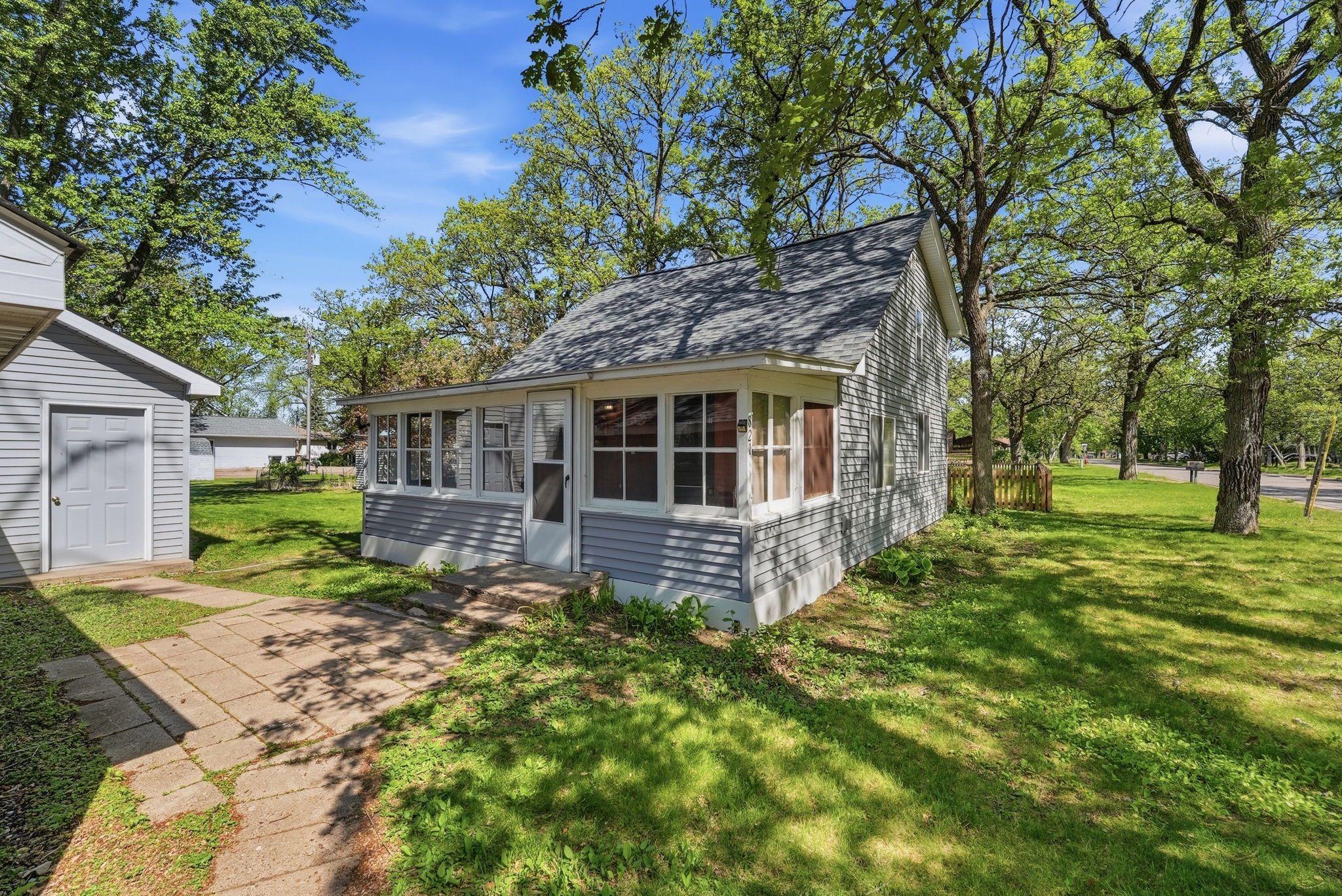 821 Lake Street N Big Lake MN 55309