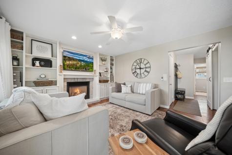 313 Chancery Lane Mankato MN 56001