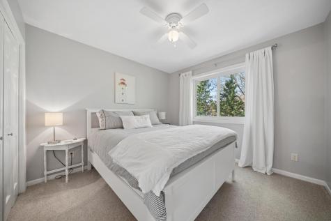 313 Chancery Lane Mankato MN 56001
