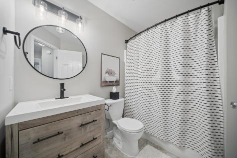 313 Chancery Lane Mankato MN 56001