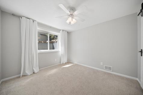 313 Chancery Lane Mankato MN 56001