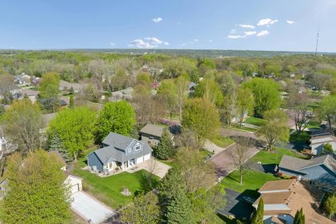 313 Chancery Lane Mankato MN 56001