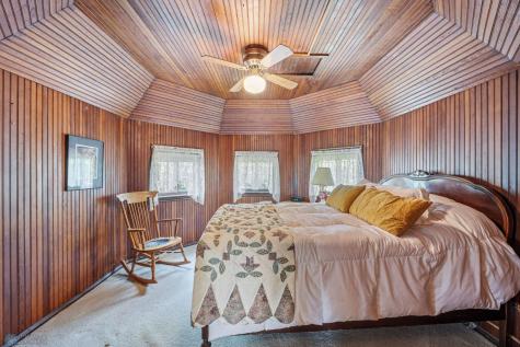 1121 4th Avenue S Fargo ND 58103