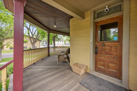 1121 4th Avenue S Fargo ND 58103