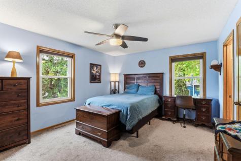 1401 88th Avenue N Brooklyn Park MN 55444