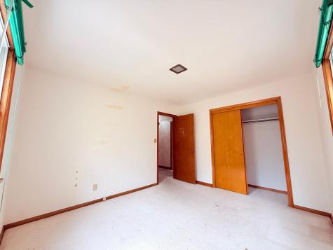 1186 Larpenteur Avenue E Saint Paul MN 55109