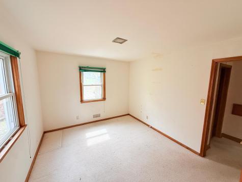 1186 Larpenteur Avenue E Saint Paul MN 55109