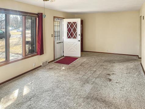 506 E 2nd Street N Truman MN 56088
