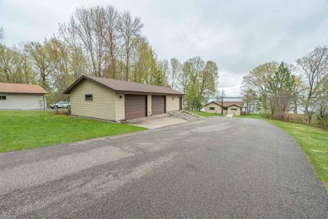 29060 W Shore Lane Pengilly MN 55775