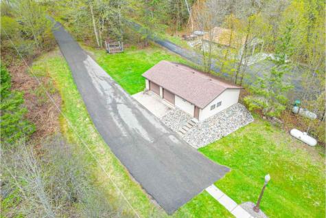 29060 W Shore Lane Pengilly MN 55775