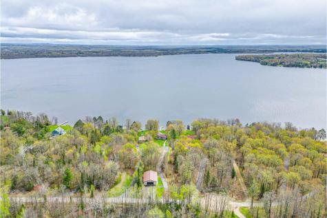 29060 W Shore Lane Pengilly MN 55775
