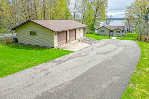 29060 W Shore Lane Pengilly MN 55775