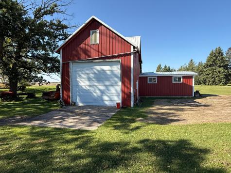1734 130th Avenue Perley MN 56574