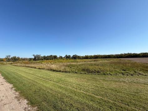 1734 130th Avenue Perley MN 56574