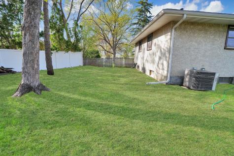 7016 Oliver Circle N Brooklyn Center MN 55430
