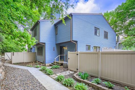 6387 Saint Johns Drive Eden Prairie MN 55346