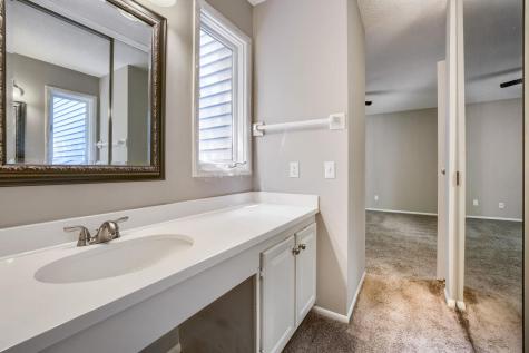 6387 Saint Johns Drive Eden Prairie MN 55346