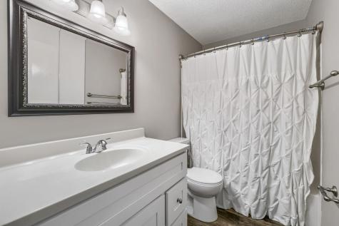 6387 Saint Johns Drive Eden Prairie MN 55346