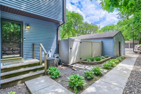 6387 Saint Johns Drive Eden Prairie MN 55346