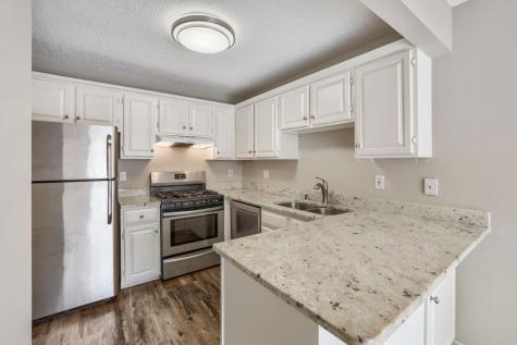 6387 Saint Johns Drive Eden Prairie MN 55346
