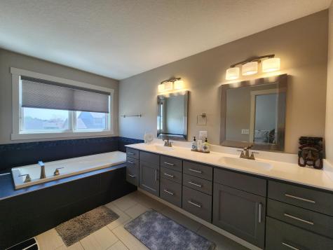 2225 Phoenix Road SW Rochester MN 55902