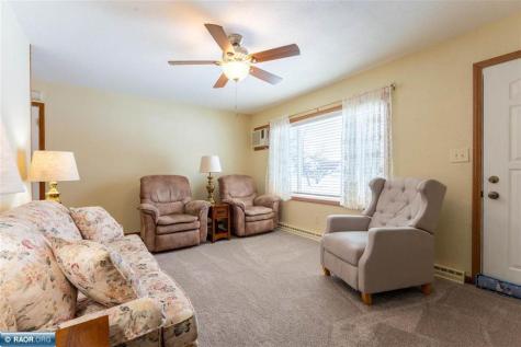 404 Kent Road Hoyt Lakes MN 55750