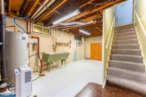 404 Kent Road Hoyt Lakes MN 55750