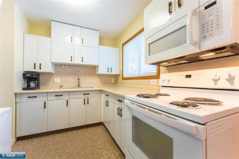 404 Kent Road Hoyt Lakes MN 55750