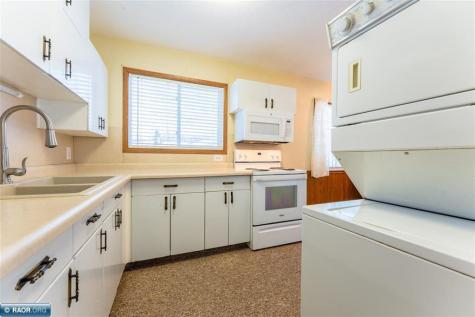 404 Kent Road Hoyt Lakes MN 55750