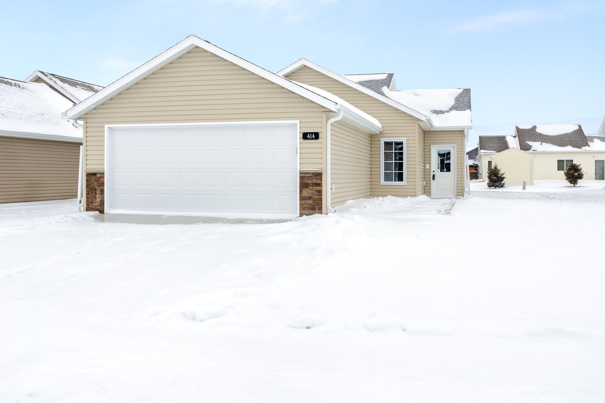 414 Westview Lane E West Fargo ND 58078
