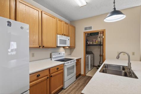 8983 Sawgrass Glen N Maple Grove MN 55311