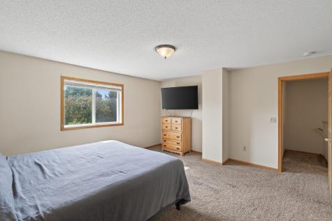 8983 Sawgrass Glen N Maple Grove MN 55311