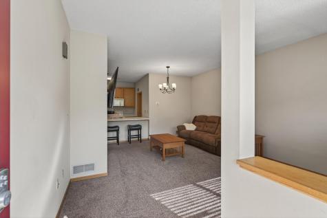 8983 Sawgrass Glen N Maple Grove MN 55311