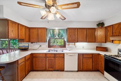 21156 Vernon Avenue Credit River MN 55372