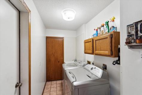 21156 Vernon Avenue Credit River MN 55372