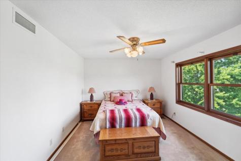 21156 Vernon Avenue Credit River MN 55372