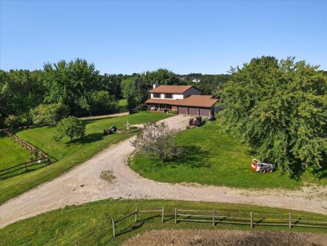 21156 Vernon Avenue Credit River MN 55372