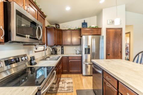 6762 69th Avenue S Horace ND 58047