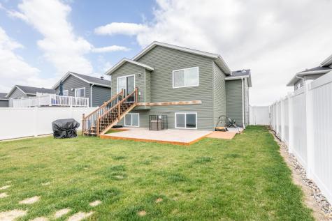 6762 69th Avenue S Horace ND 58047