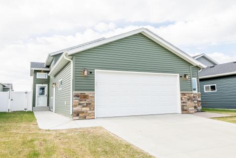 6762 69th Avenue S Horace ND 58047