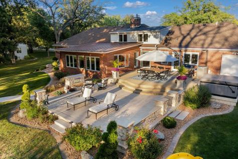 301 22nd Street NW Austin MN 55912