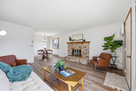 331 Prairiewood Circle S Fargo ND 58103