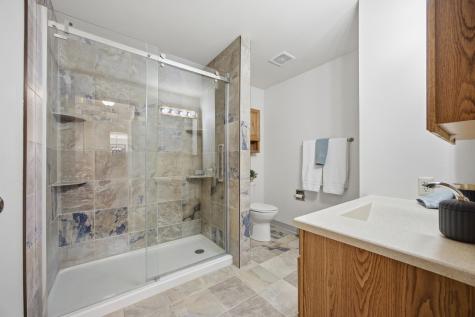 331 Prairiewood Circle S Fargo ND 58103