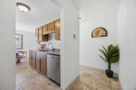 331 Prairiewood Circle S Fargo ND 58103