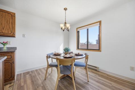 331 Prairiewood Circle S Fargo ND 58103