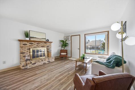 331 Prairiewood Circle S Fargo ND 58103