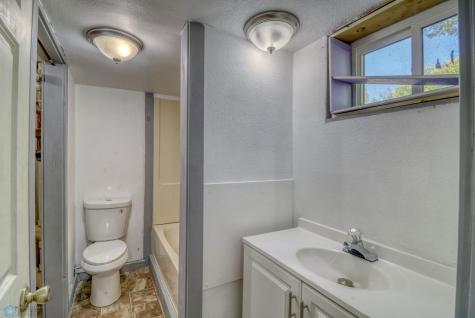 1010 University Drive N Fargo ND 58102