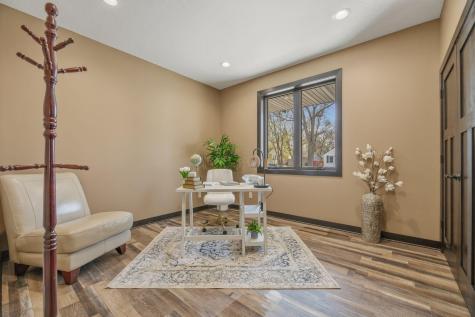 527 Miller Ave SW Hutchinson MN 55350