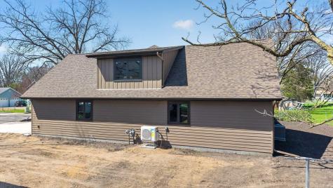 527 Miller Ave SW Hutchinson MN 55350