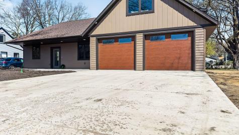 527 Miller Ave SW Hutchinson MN 55350